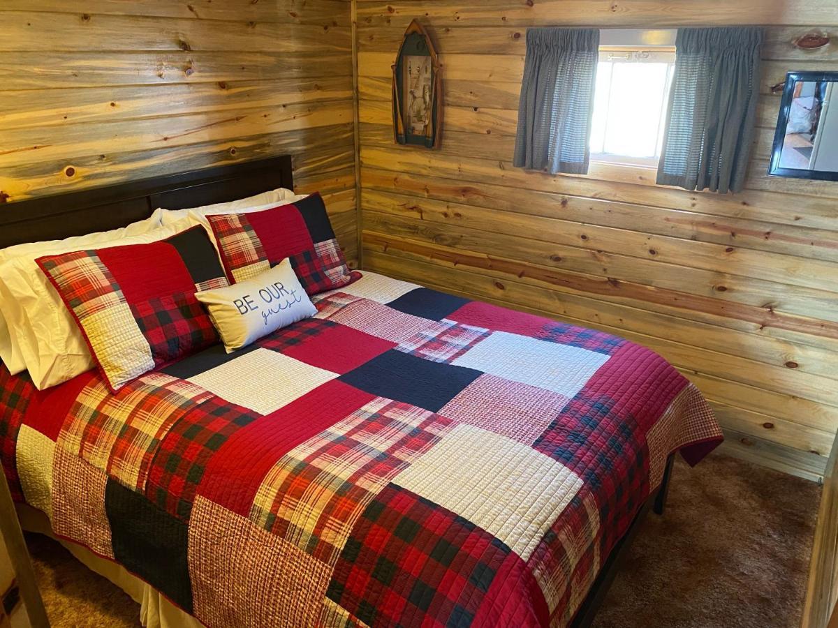 Marr'S Mountain Cabins Red Feather Lakes Exterior photo